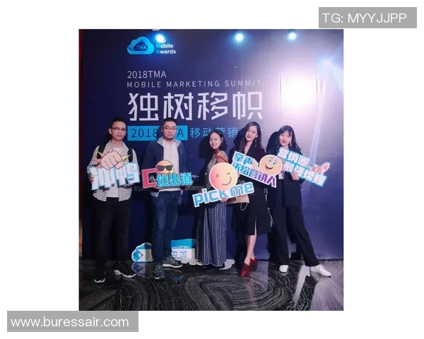 姚明与甄子丹携手共聚探讨体育与武术的结合与未来发展