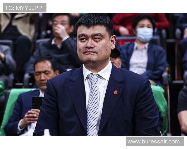 姚明与盖茨的跨界对决：体育与科技巨头的精彩碰撞与启示