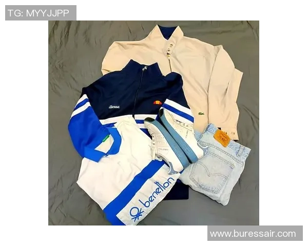 足球明星同款潮流风向标引领时尚新风尚助力球迷穿搭升级 足球明星同款潮流风向标引领时尚新风尚助力球迷穿搭升级