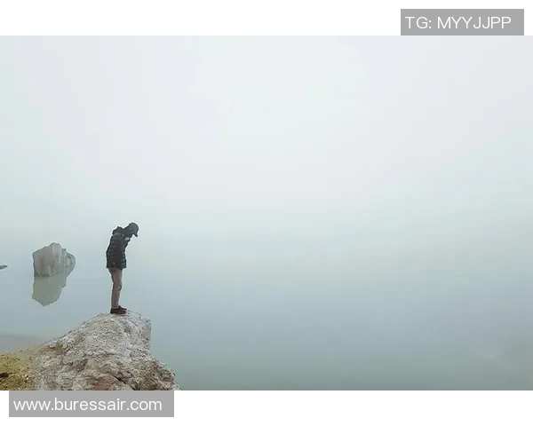 何思雨:在纷繁世界中寻找内心的宁静与自我价值的旅程