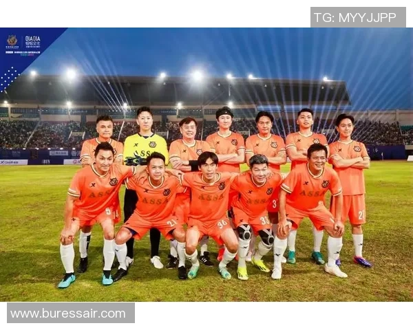 足球盛典之夜igs8足球明星颁奖典礼闪耀全场荣耀时刻回顾与展望 足球盛典之夜igs8足球明星颁奖典礼闪耀全场荣耀时刻回顾与展望